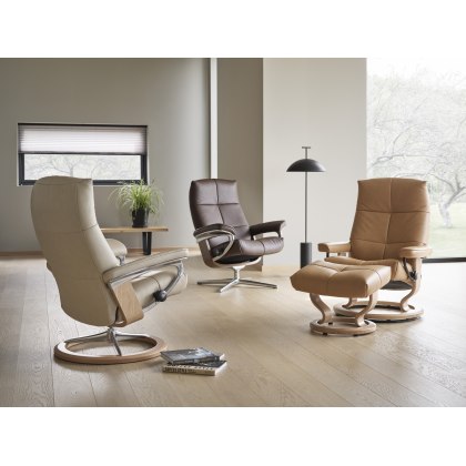 Stressless David Chair with footstool
