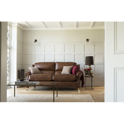 Parker Knoll Henley Large 2 Seater Sofa - 2 x Scatters Parker Knoll Henley Large 2 Seater Sofa - 2 x Scatters